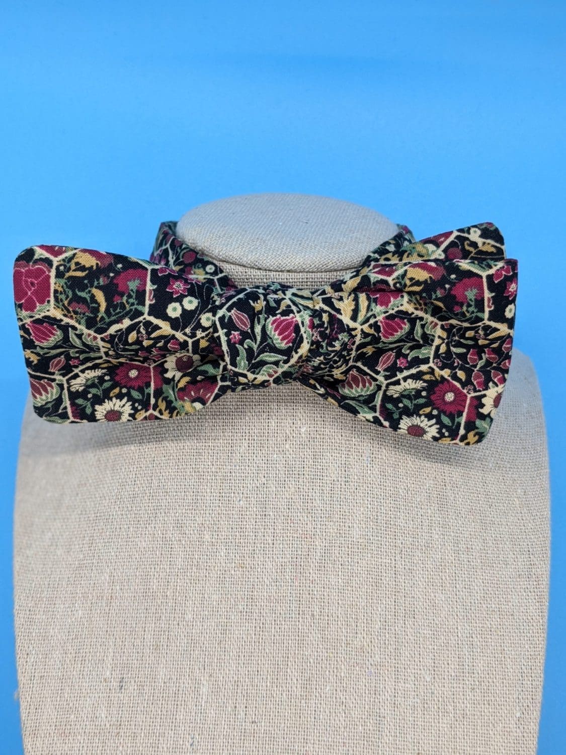 Black Floral Square Ribbon Bow Tie - Image 2