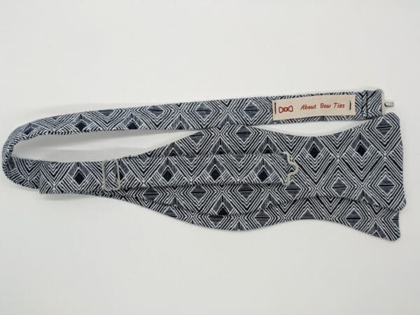 Blue Geometric Bow Tie