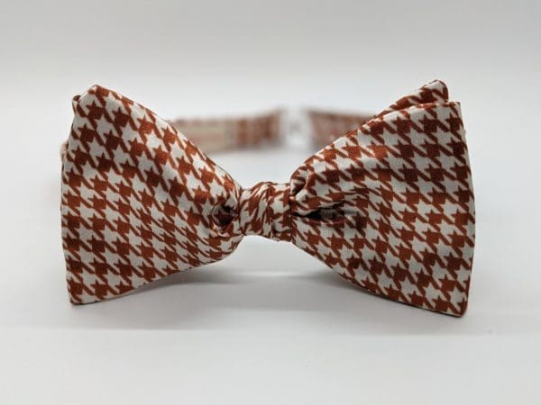 Rust Houndstooth Bow Tie