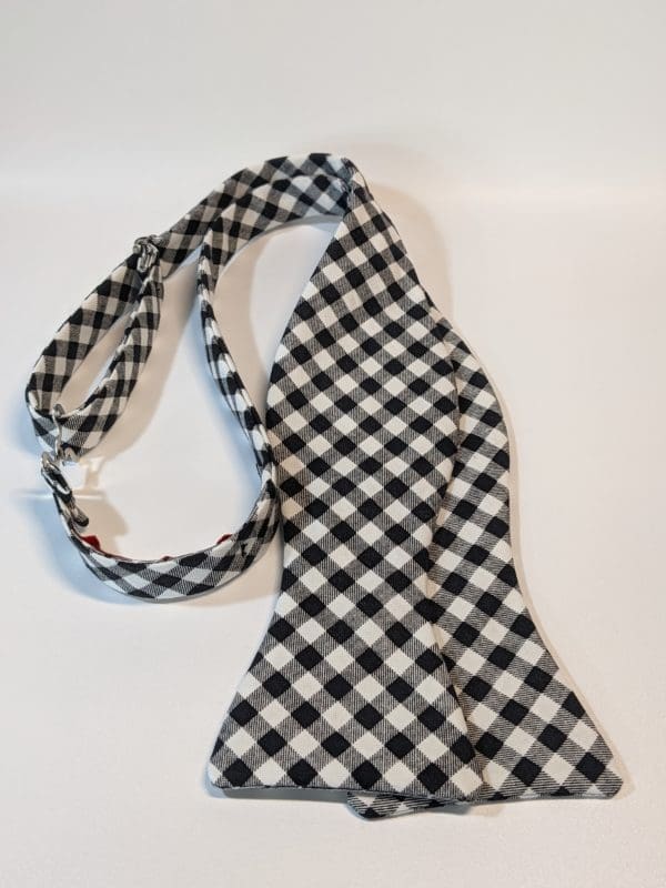 Black/White Gingham Bow Tie