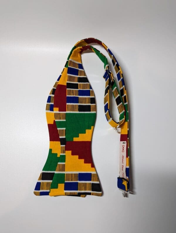 Red & Green Kente Pattern Bow Tie