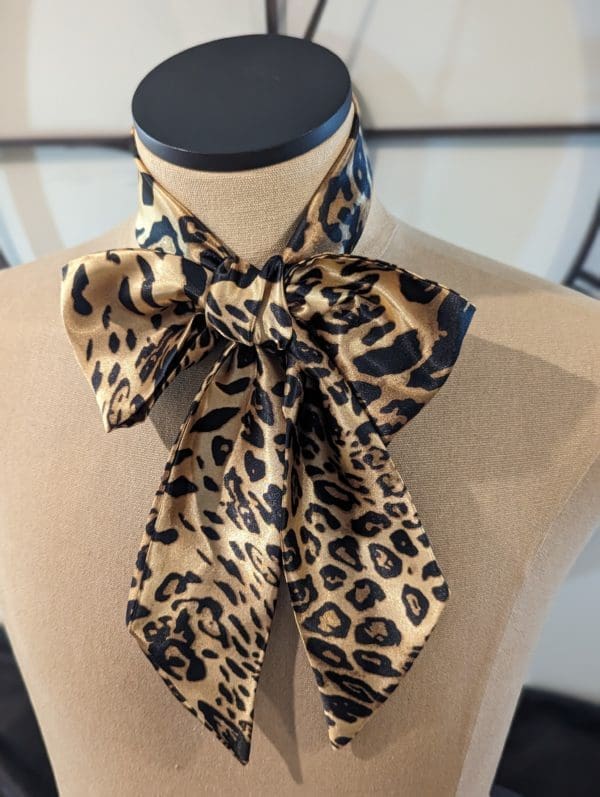 Leopard Print Skinny Scarf