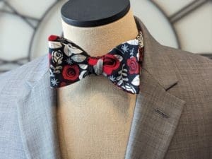 Red Rose Bow Tie