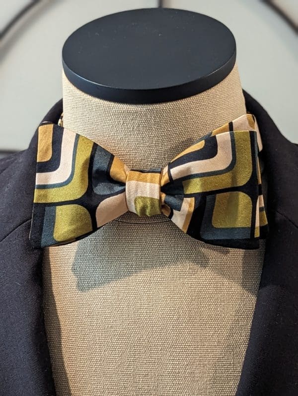 Olive Geometric Bow Tie