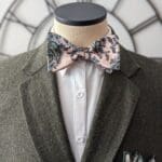 Pink Paisley Bow Tie