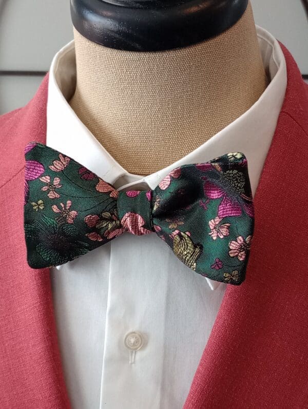 Evergreen Floral Floral Silk Bow Tie