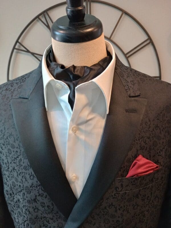 Black Silk Cravat / Ascot