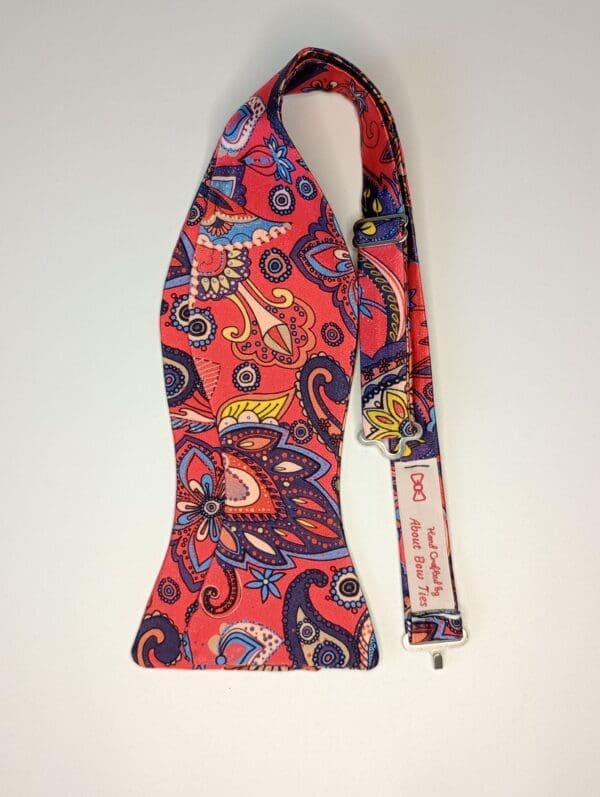 Red Paisley Satin Bow Tie