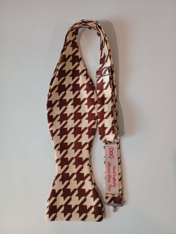 Brown Houndstooth Satin Bow Tie
