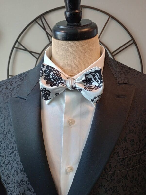 Black & White Paisley Satin Bow Tie